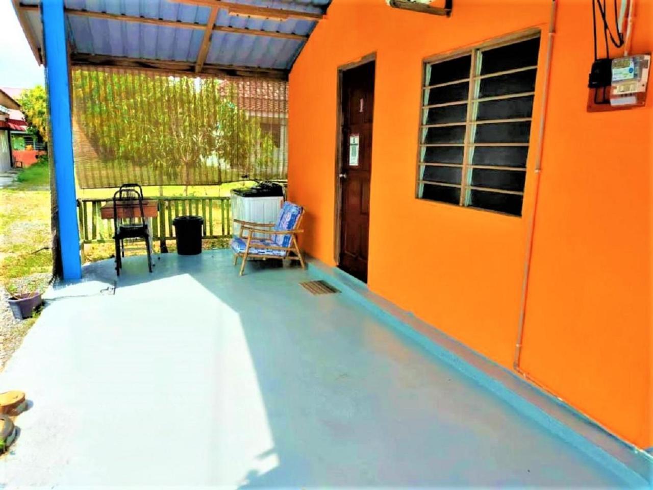 Roomstay Shahid Hou'Ze Кангар Екстериор снимка
